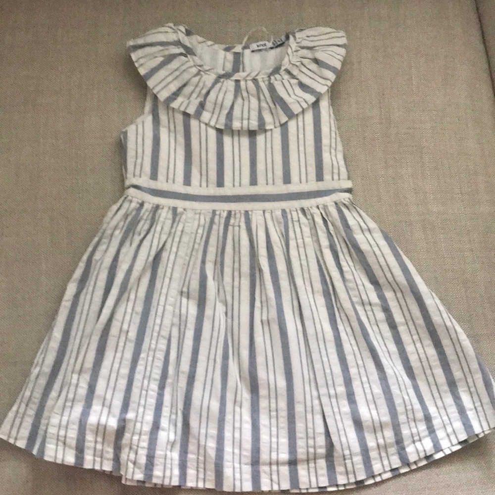 Darling dress worn once by the knot size 4